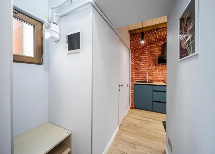 Demar Skloart Apartamento Leópolis