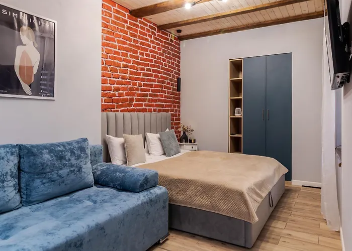 Demar Skloart * Lviv