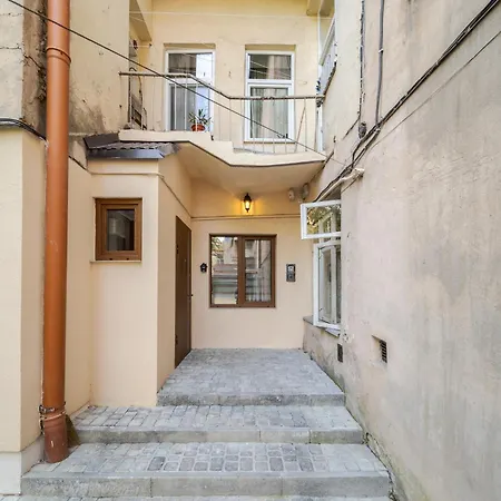 Demar Skloart Lviv